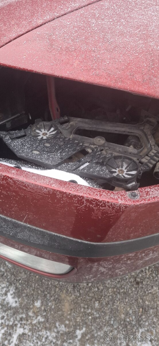 Skoda octavia 2 predné svetlá - 8