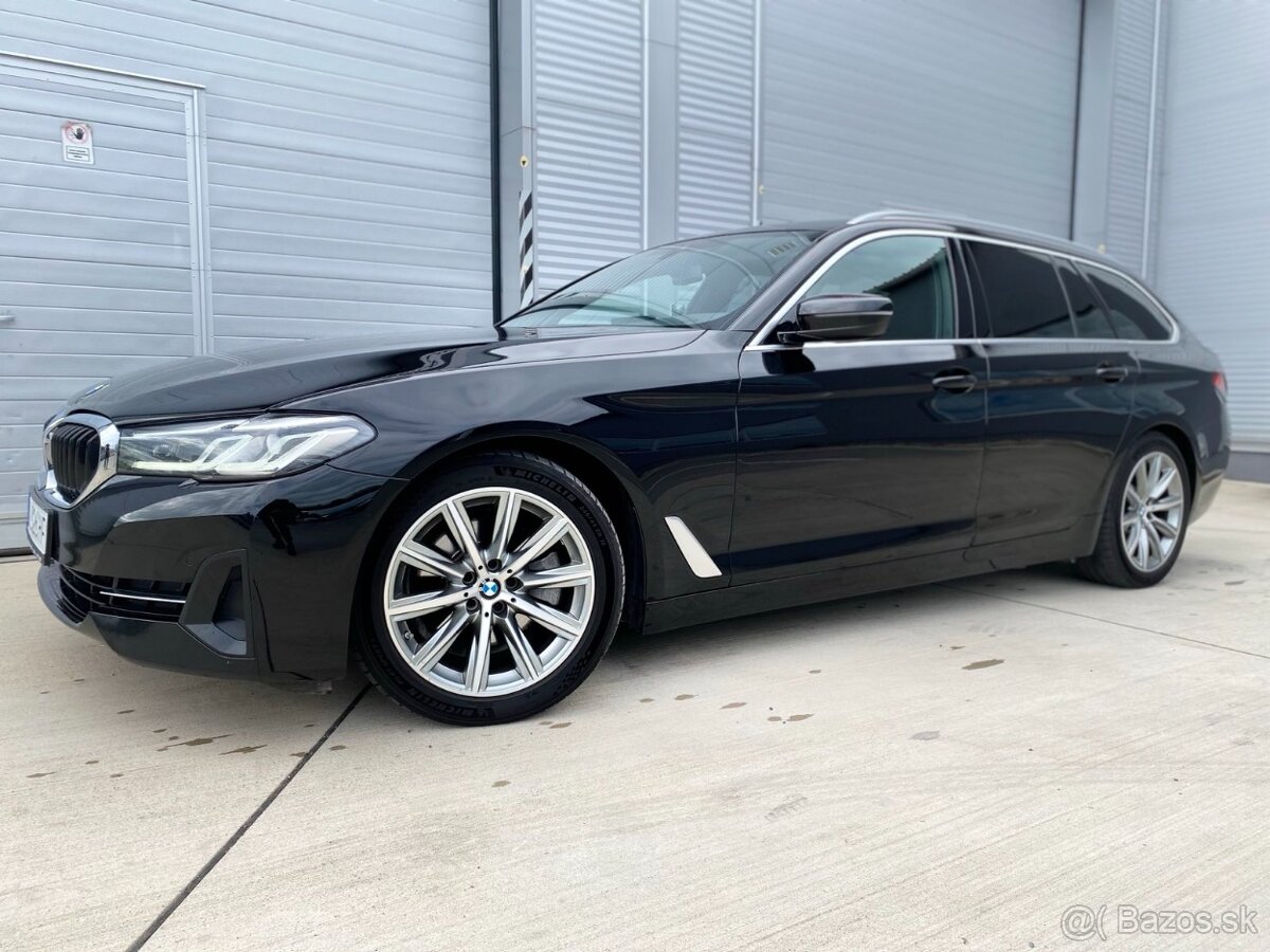 BMW 520D G31 TOURING - 8