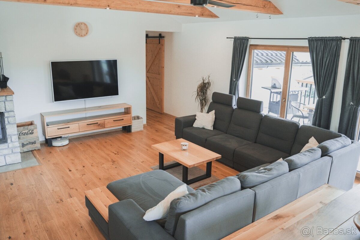 Luxusná moderná rezidencia s výhľadom na Choč - 8