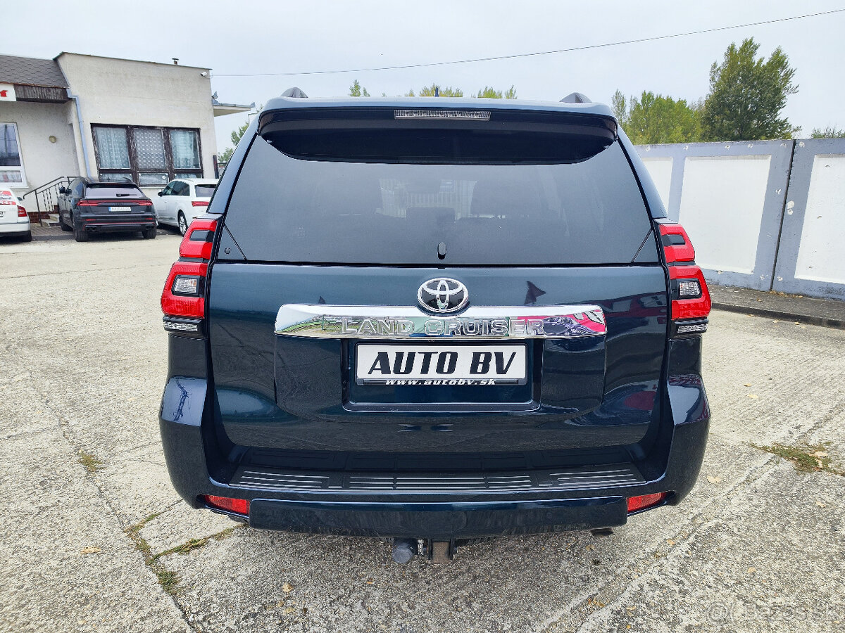 Toyota Land Cruiser 2.8 D-4D Executive A/T - 8