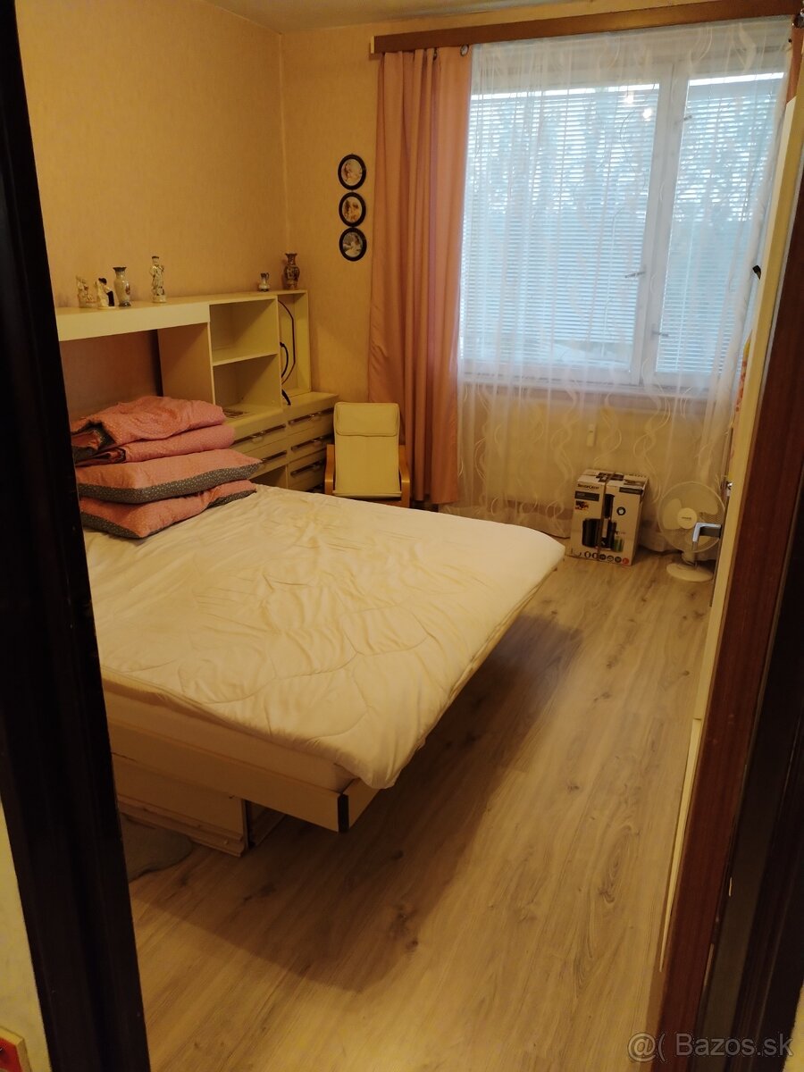 4-izbový byt Senica-Sotiná - 8