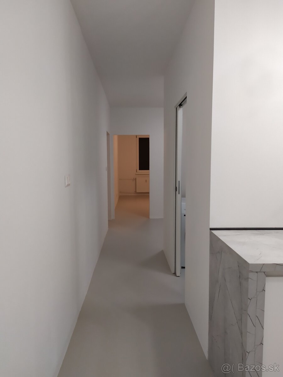 2 izbový byt s balkónom Nitra Centrum - Staré mesto - 8