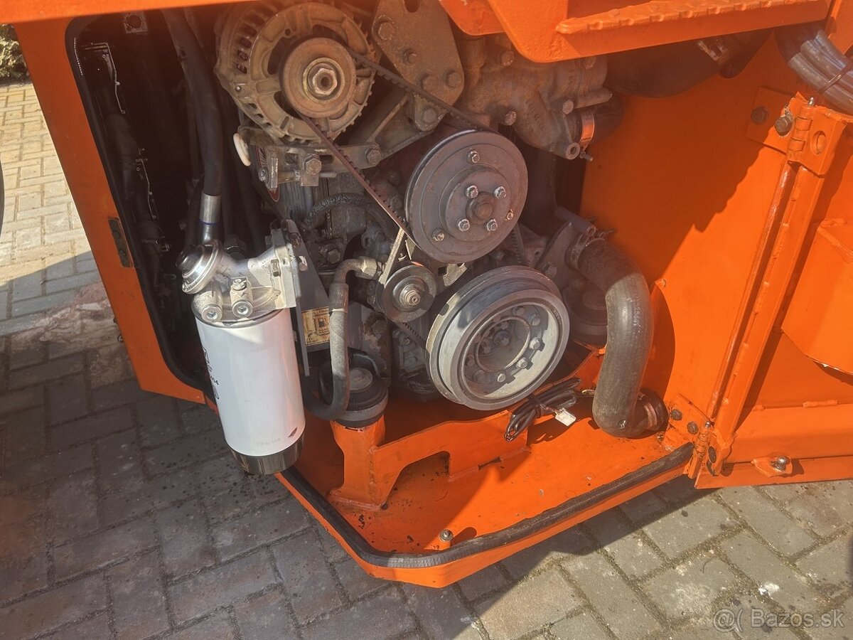 HAMM DV 90 VO vibrační válec - 8