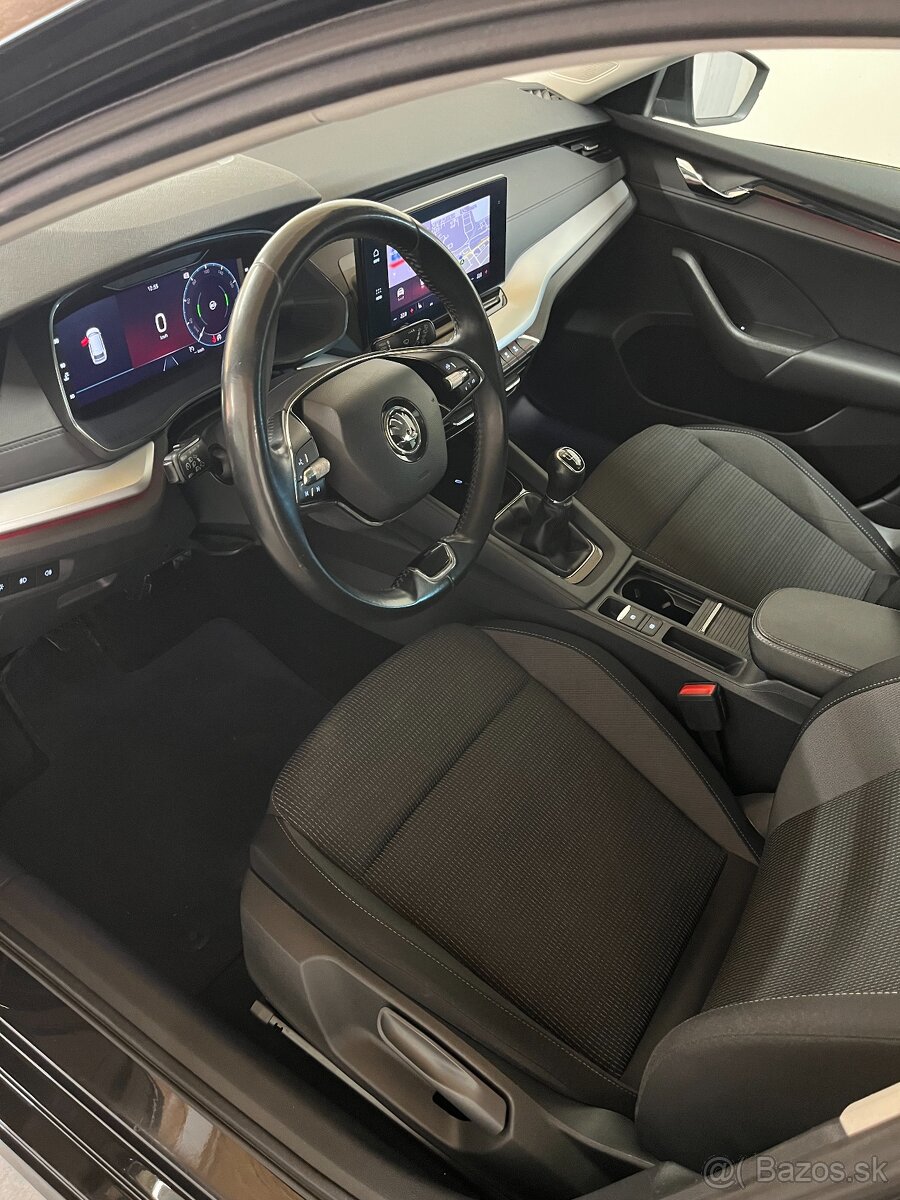 Škoda Octavia Combi 2.0 TDI SCR Style - 8
