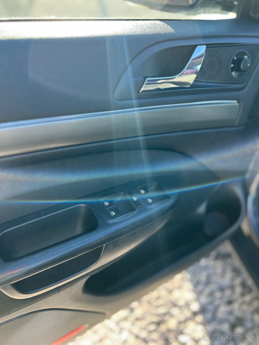 Škoda octavia combi 1,9TDI 77kw,M5,diesel - 8