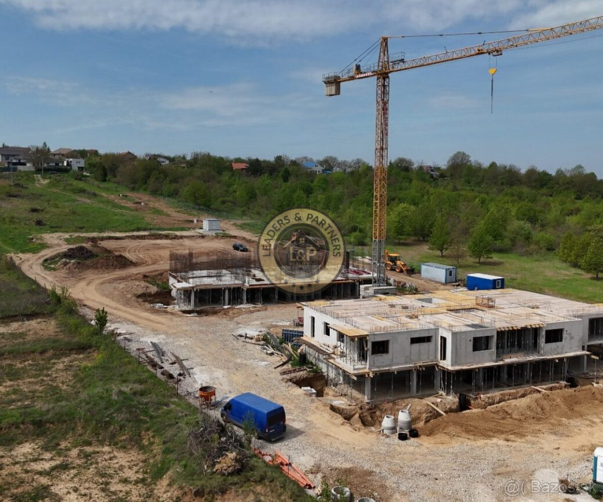 PREDAJ 2izb. BYTOV- NITRA MLYNÁRCE - 8