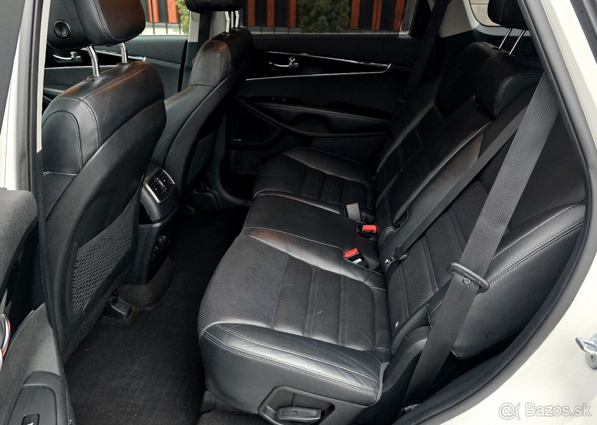 Kia Sorento 2.2 CRDi AWD | 7 miest | Automat | Full výbava - 8