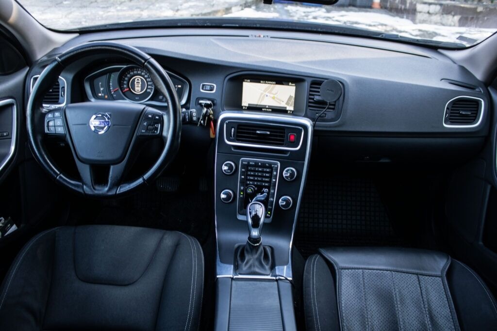 Volvo V60 D2 2.0L 88kW AT 6-st. - 8