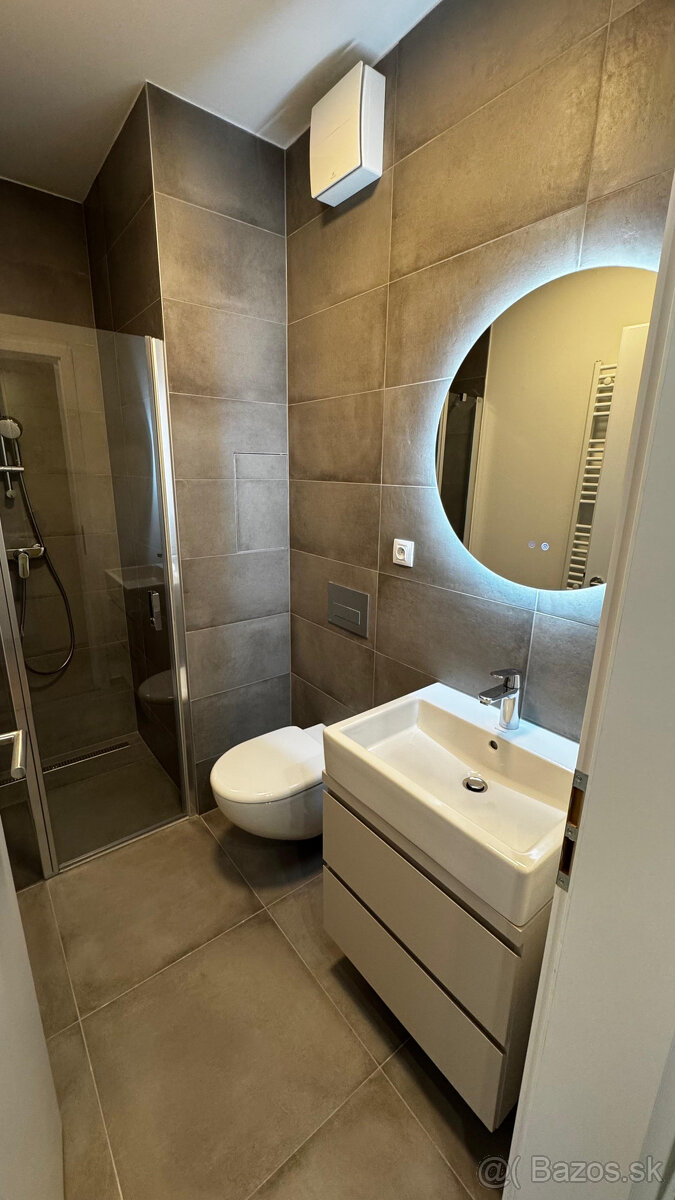1-izbový byt na prenájom spolu s Cabrio FIAT 500 - Bory - 8