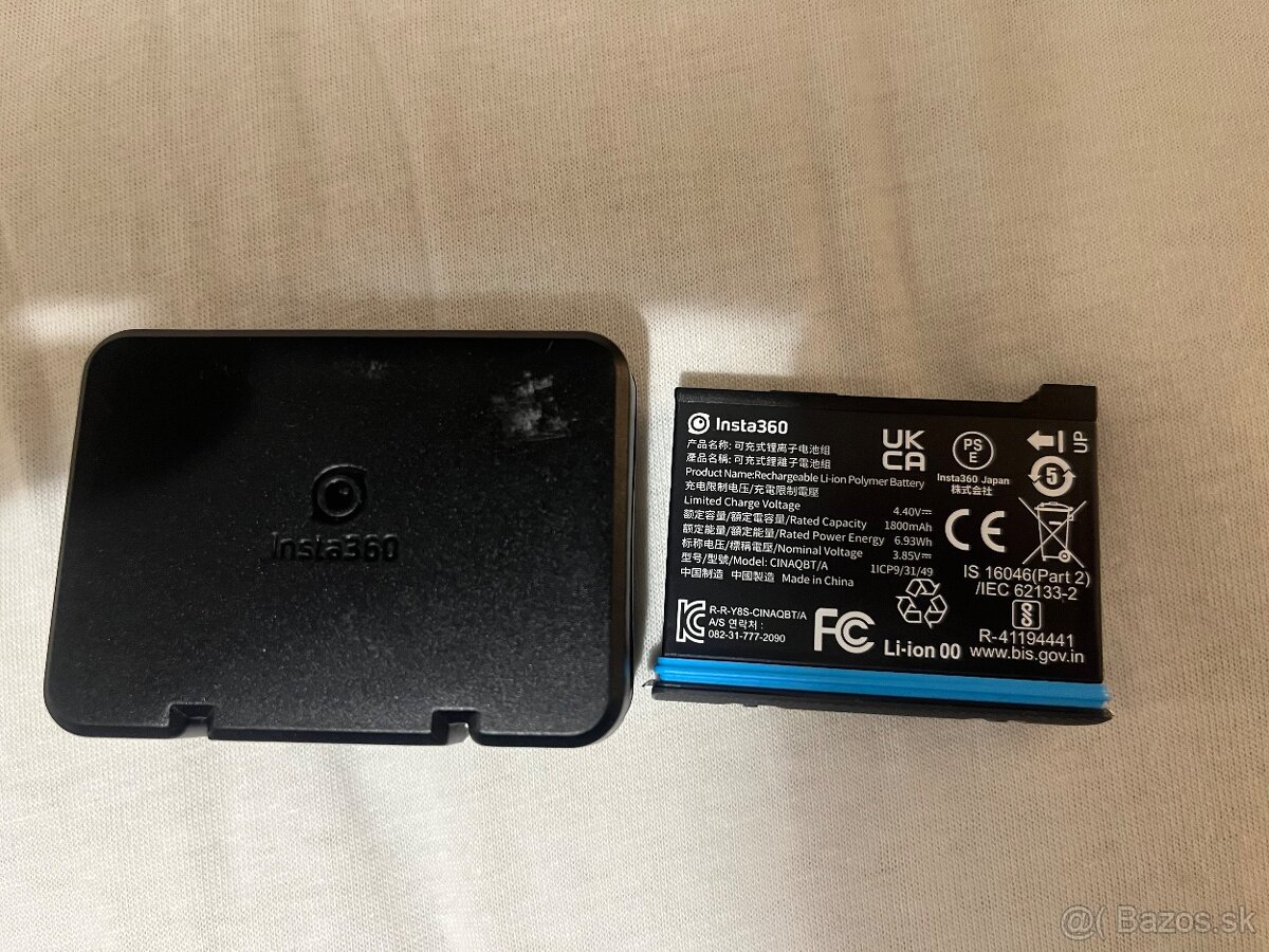 Insta360 X3 s komplet prislusenstvom - 8