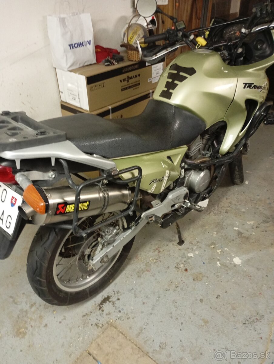 Honda Transalp 650 - 8