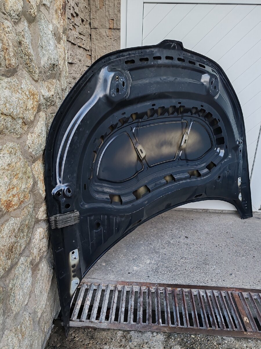 ŠKODA KODIAQ predná kapota - 8