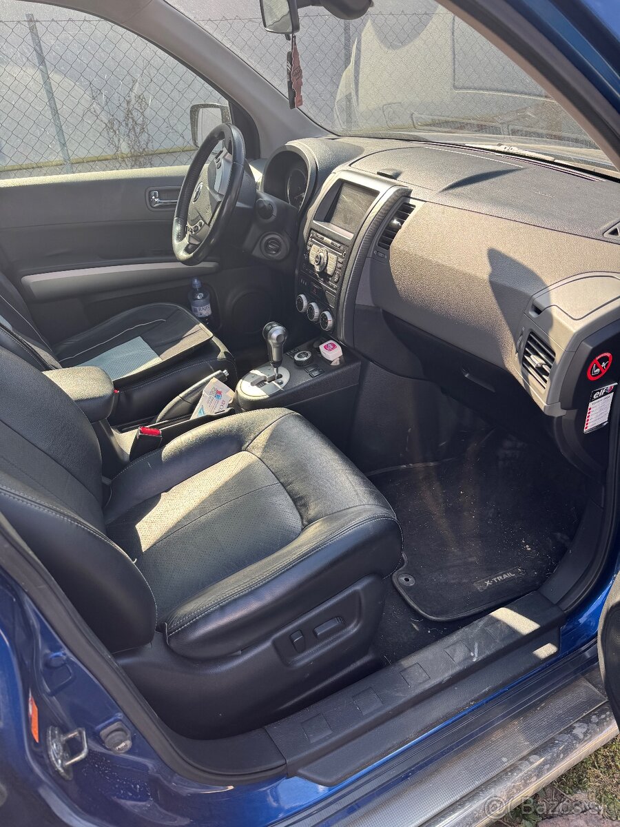 Nissan xtrail 2.0d - 8