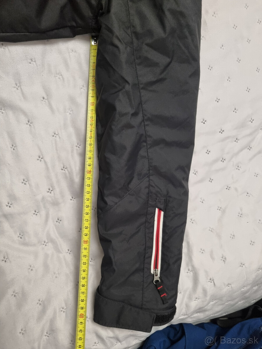 Predam detsku lyziarsku bundu Wedze 12r vel 152 - 8