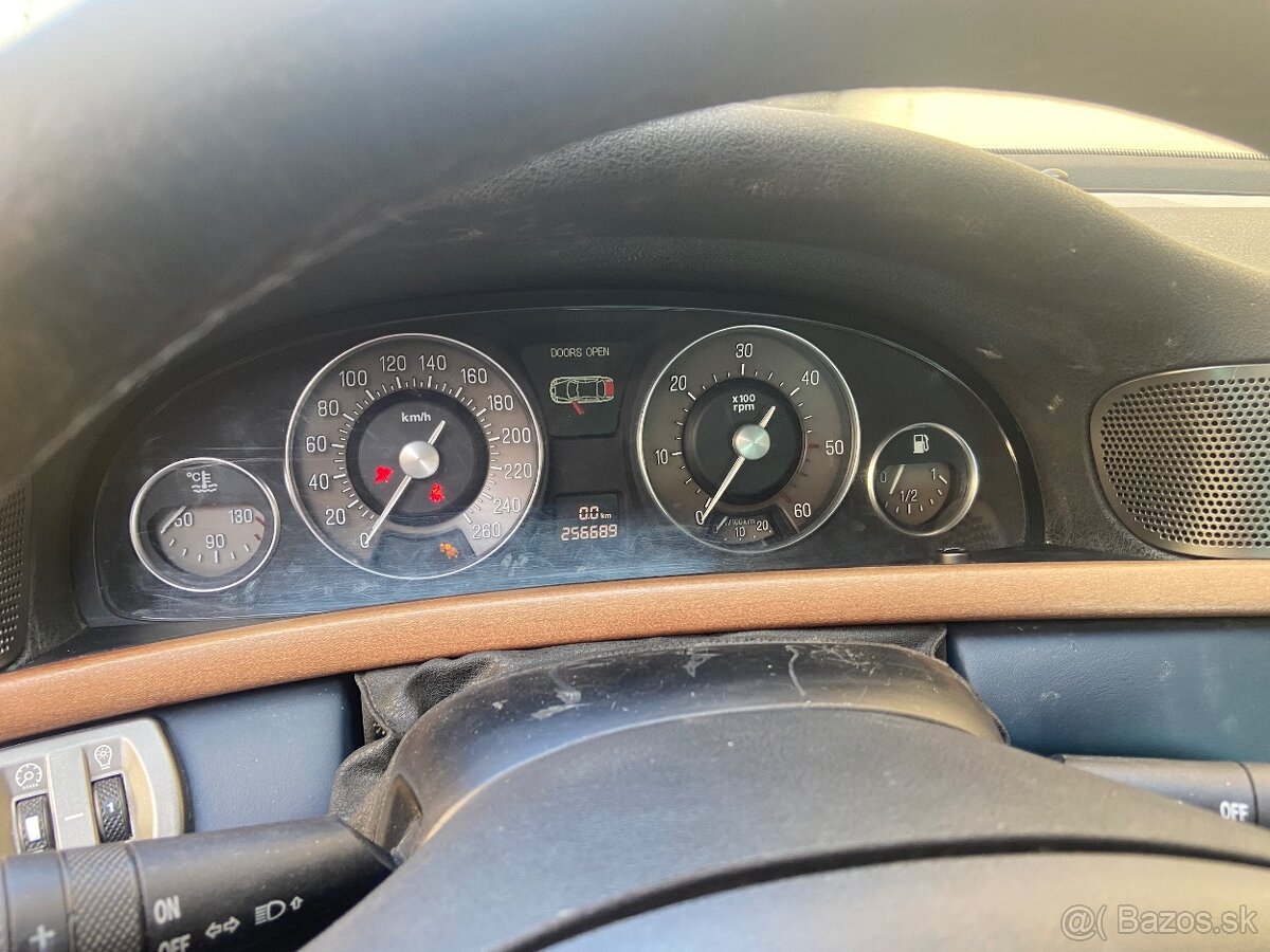 Lancia Thesis 2,4 MT 6 full výbava BOSE - 8