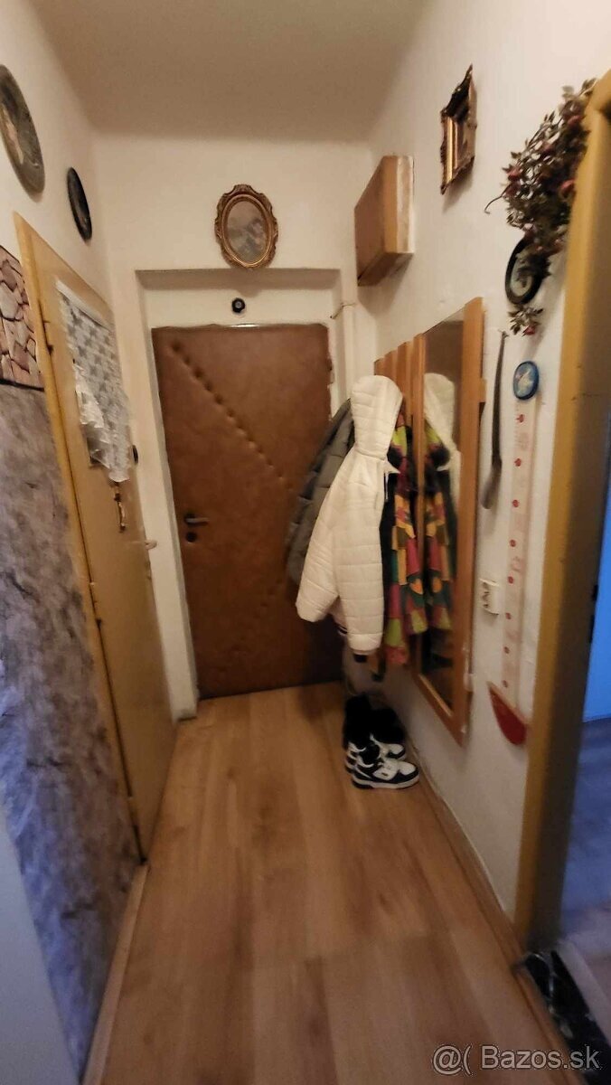 Na predaj 3 izbový byt Levice Výhodne - 8