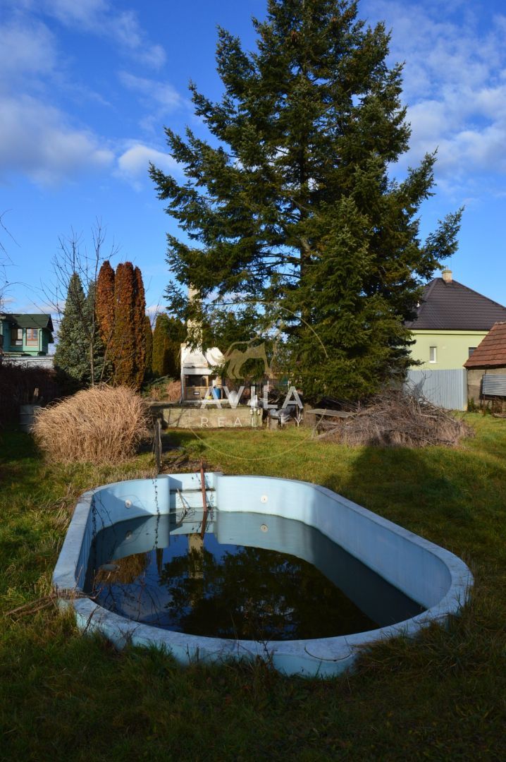 TOP NA PREDAJ: 2 stavebné pozemky 728m2 a 1761m2 (celkom 248 - 8