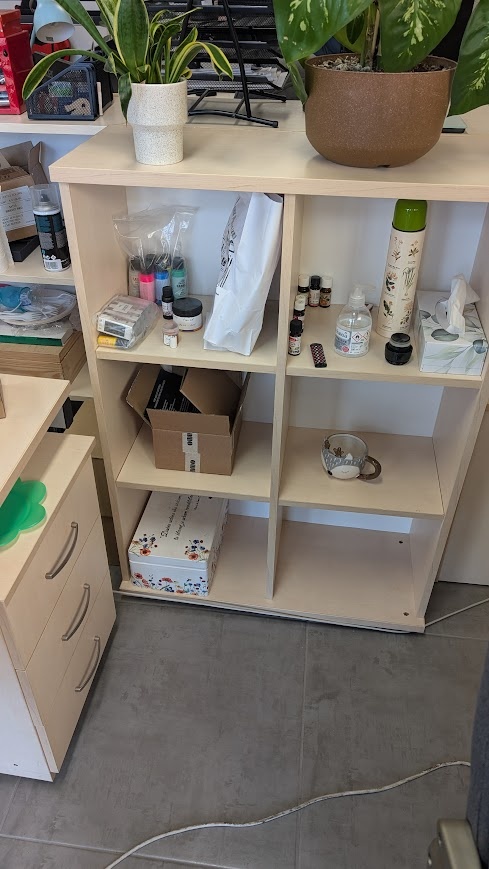 Predám kancelárske skrinky a police – rôzne typy - 8