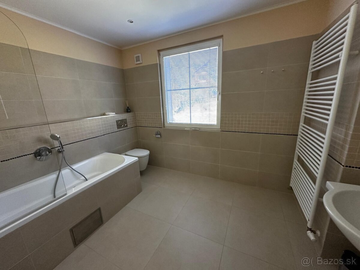 Predaj krásneho RD 4 izb. domu v Nitre. - 8
