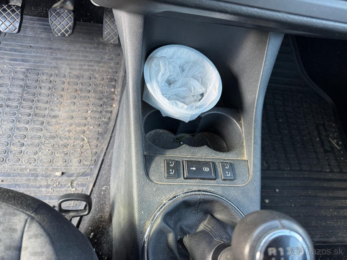 ŠKODA FABIA II 1.6 TDI, 66 KW, R. 2012 NA NÁHRADNÉ DIELY - 8