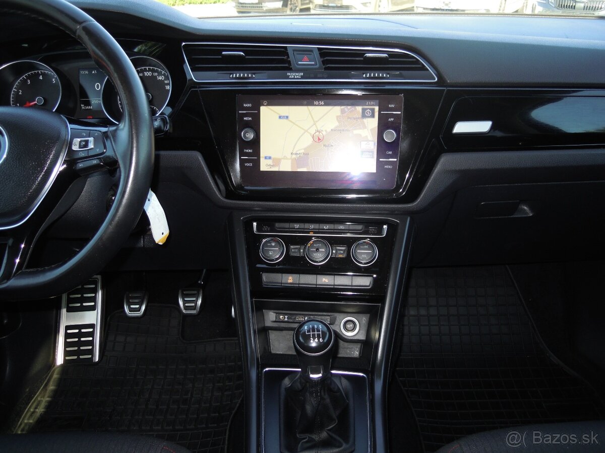 Volkswagen Touran, 1.4TSi SOUND - SERVIS - 8