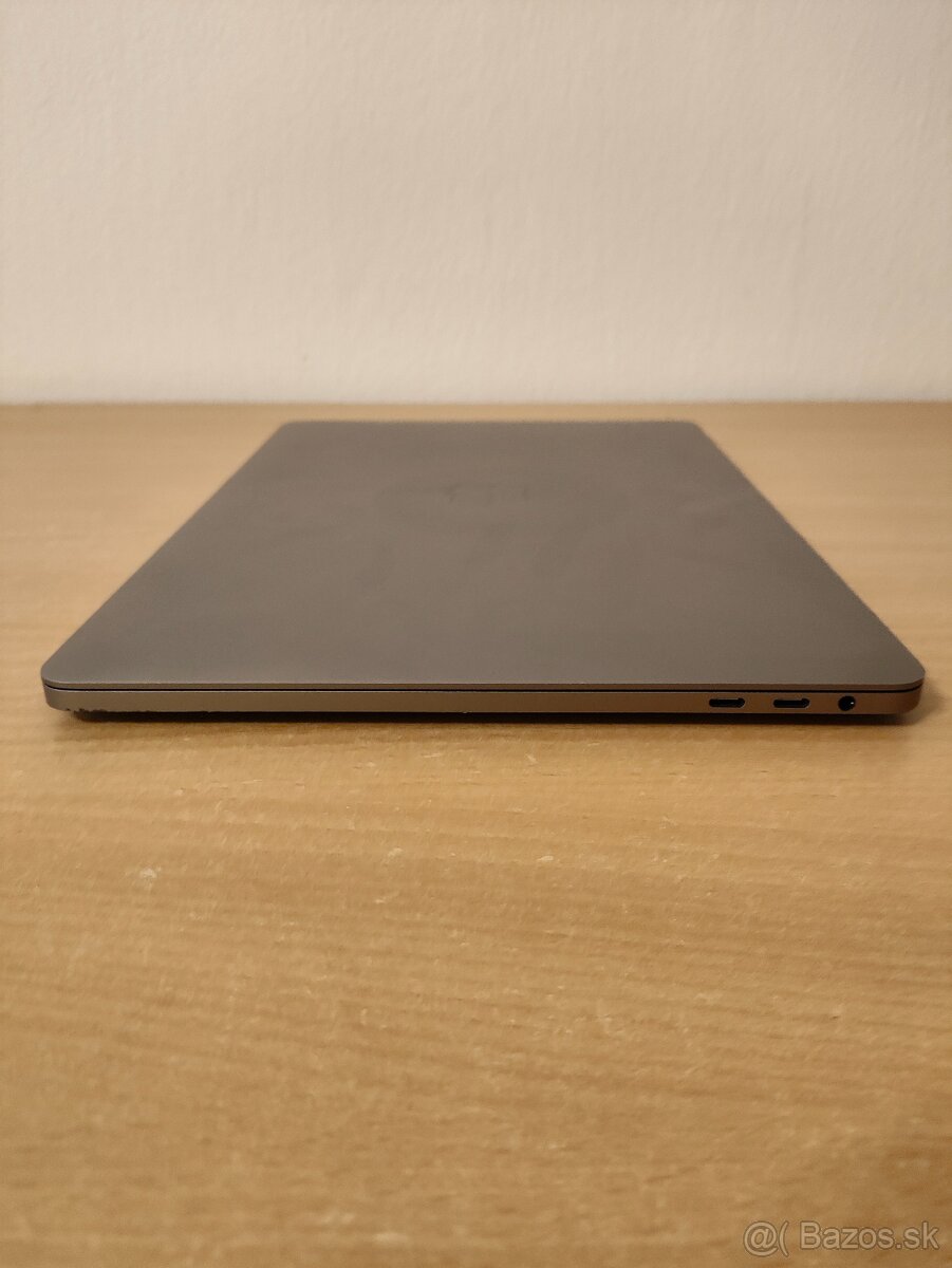 MacBook Pro 13 2018 | Core i5 • 8GB • SSD - 8