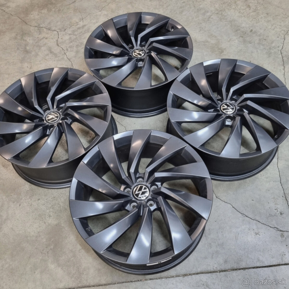 Hliníkové disky 5x112 R20 8J ET40 - 8