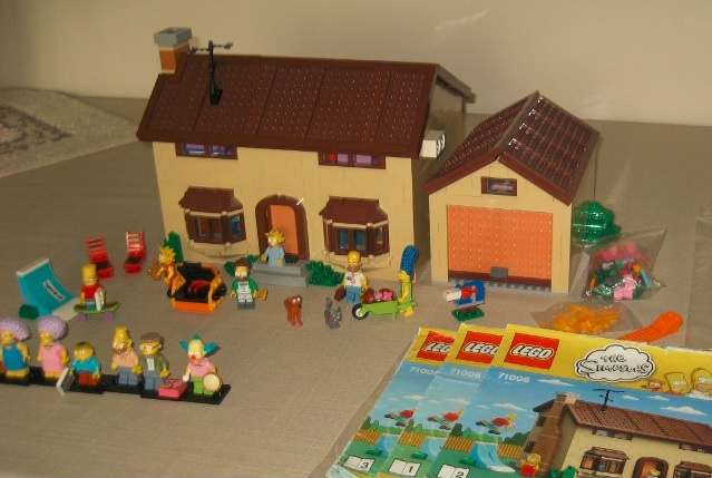 LEGO 71006 Simpsons House - 8