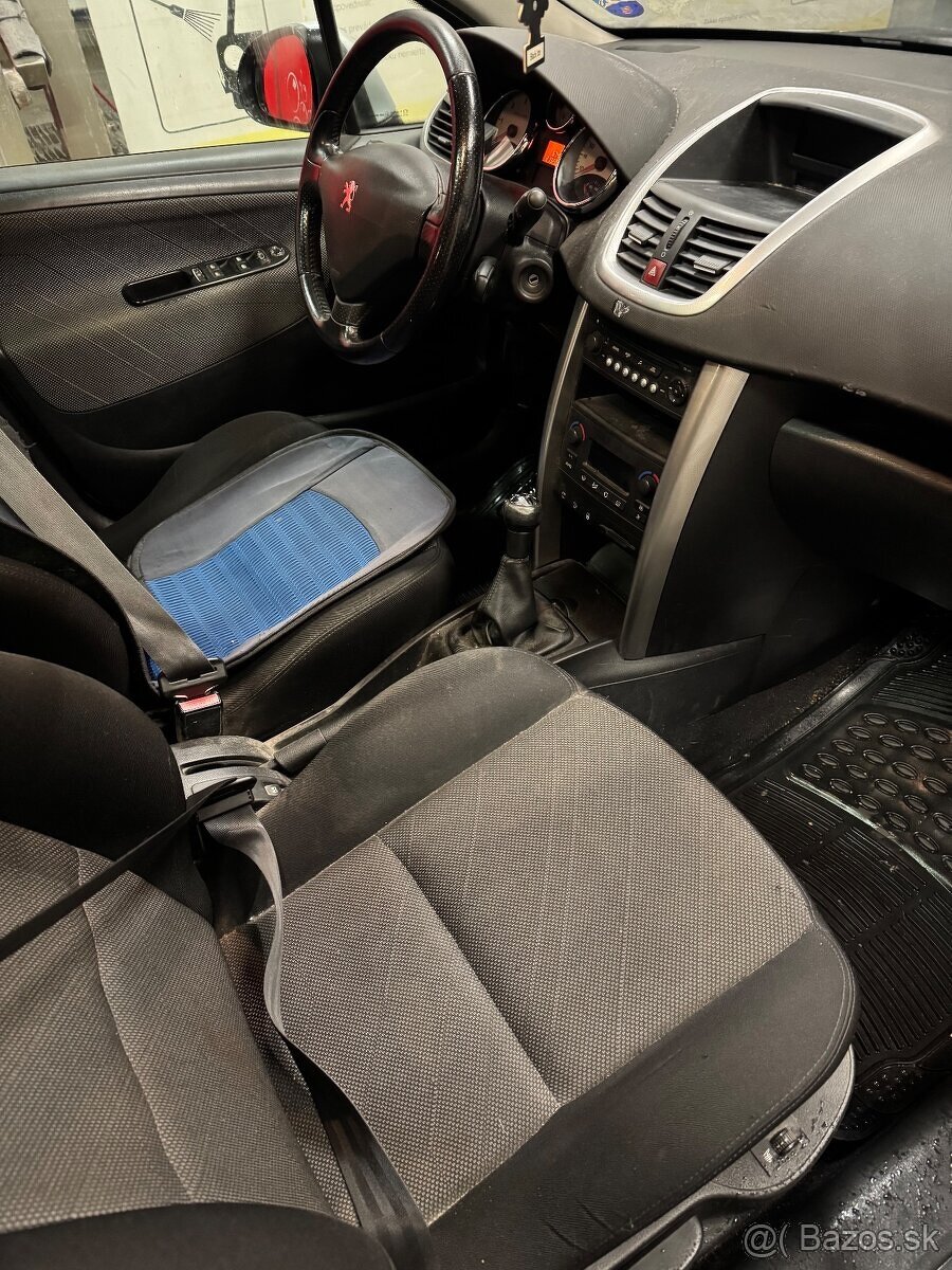 Peugeot 207 SW 1.6 HDi 80KW RV2009 - 8