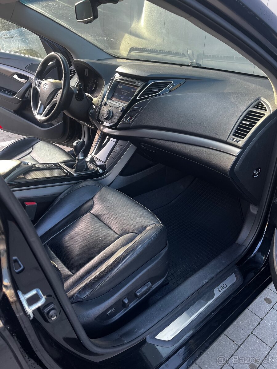 Predám Hyundai i40CRDI 1.7 - 8