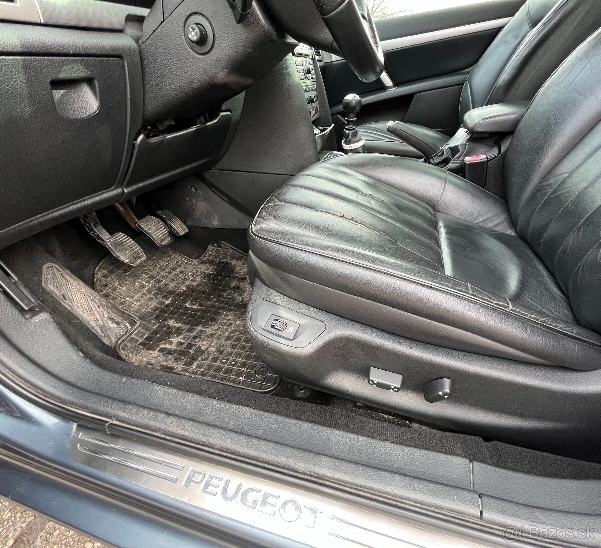 Peugeot 407SW 2,0HDi 100kW M6 - 8