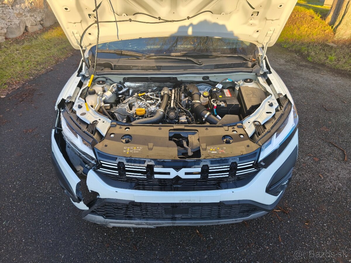 Dacia Jogger 1.0 TCe, 7 míst, 7.394 km - 8