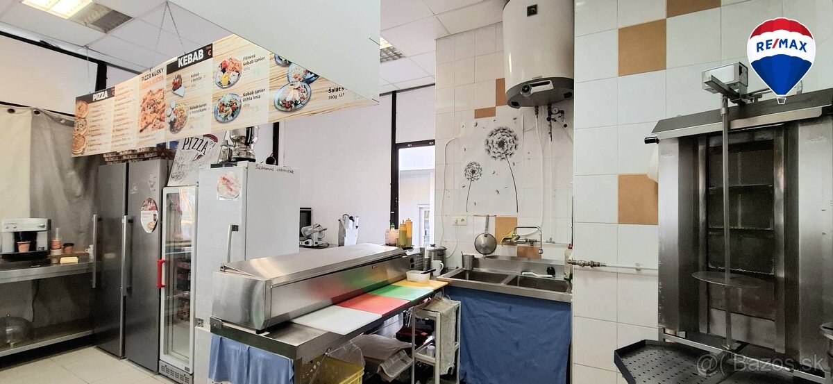 PREDANÉ-Predaj zabehnutej prevádzky v centre mesta Púchov - 8