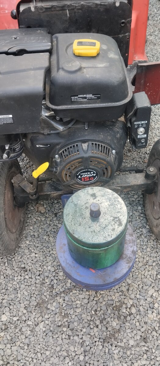 Malotraktor mi ni 070 - 8