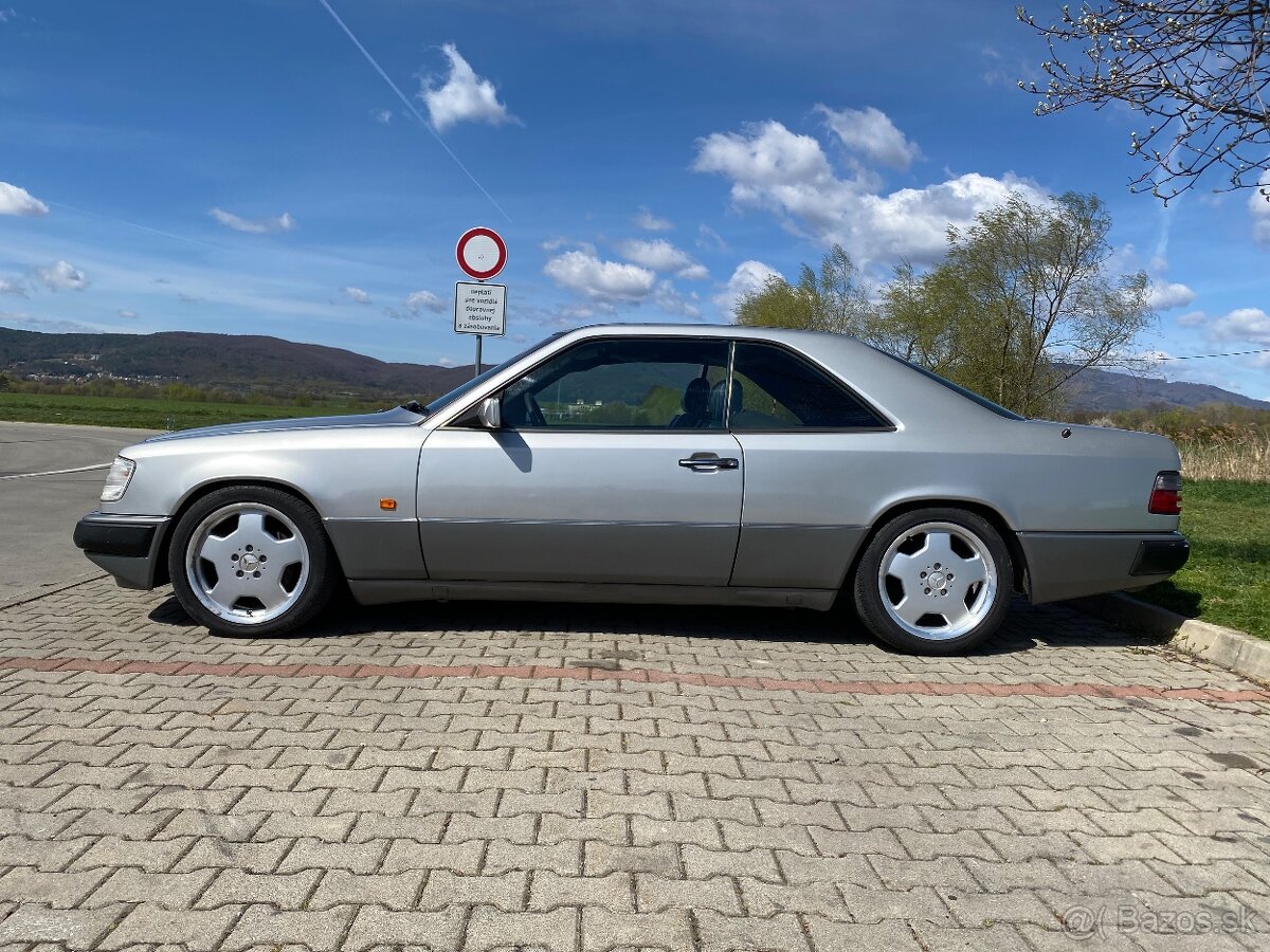 Mercedes-Benz w124 coupe 3.0 24v - 8