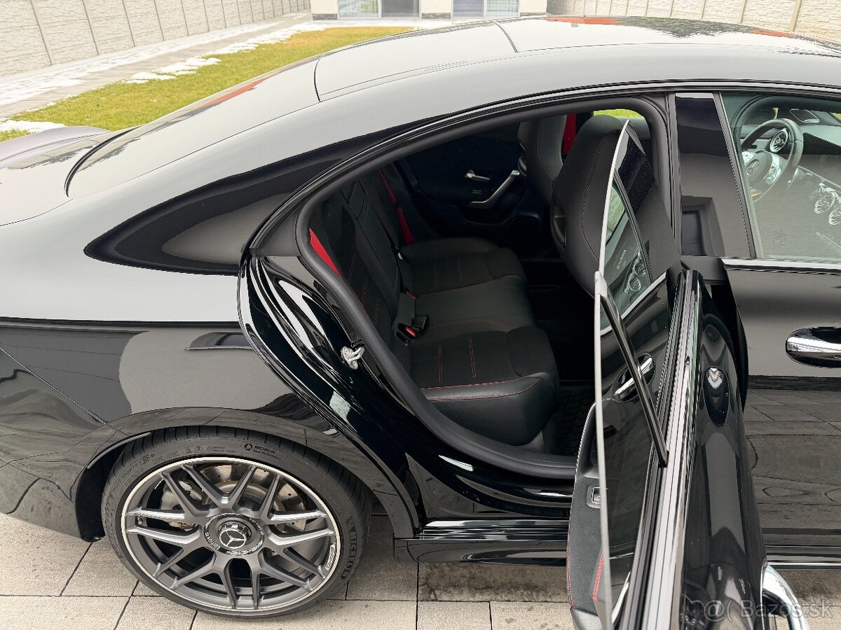 Mercedes Benz cla 35 amg 4matic coupe - 8