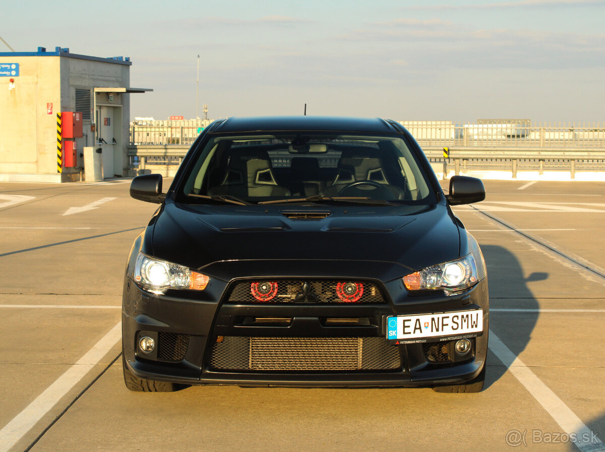 Mitsubishi Lancer EVO X 2.0 MIVEC Turbo 4WD TC-SST 4WD MR - 8