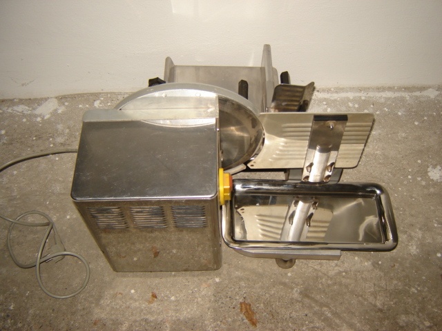 Nárezový stroj - 8