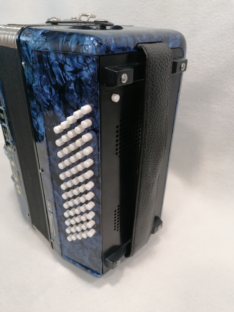 akordeon delicia junior 60 basovy - 8