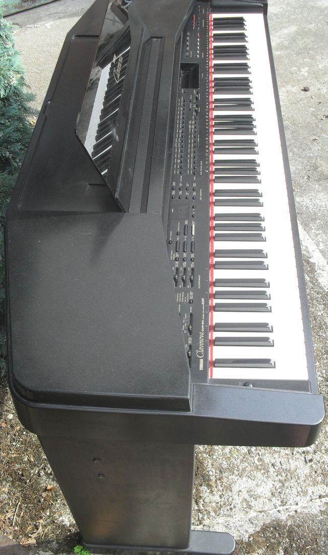 Digitální piano Yamaha Clavinova CVP 50 - 8