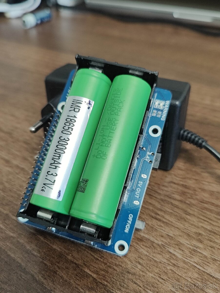 Raspberry Pi UPS (Waveshare UPS HAT) 🍓 - 8