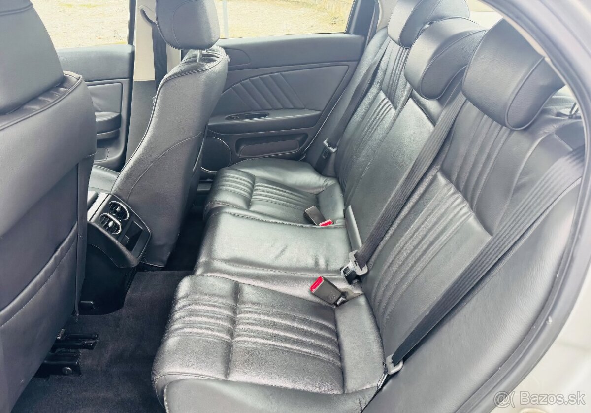 Alfa Romeo 159 2.2 JTS - 8