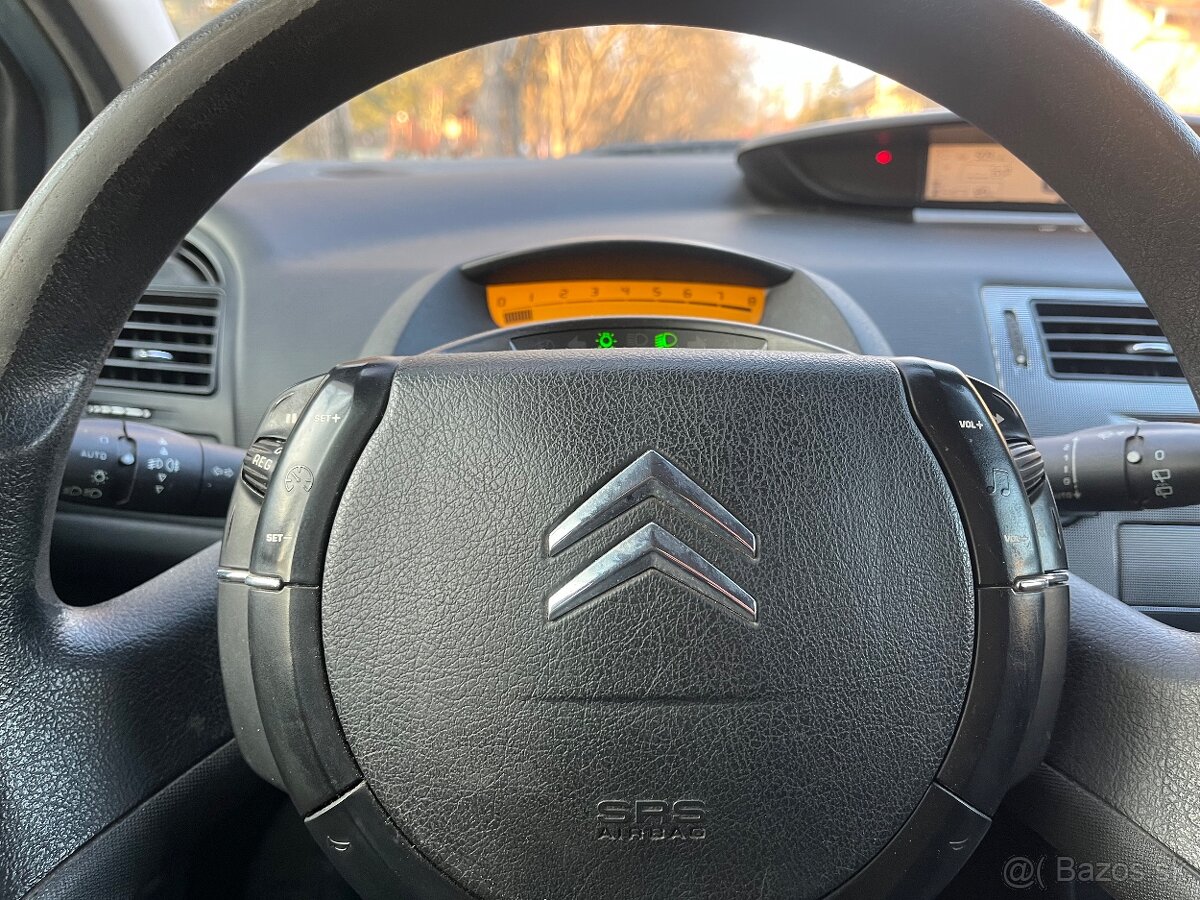 Predám Citroën C4 - 8