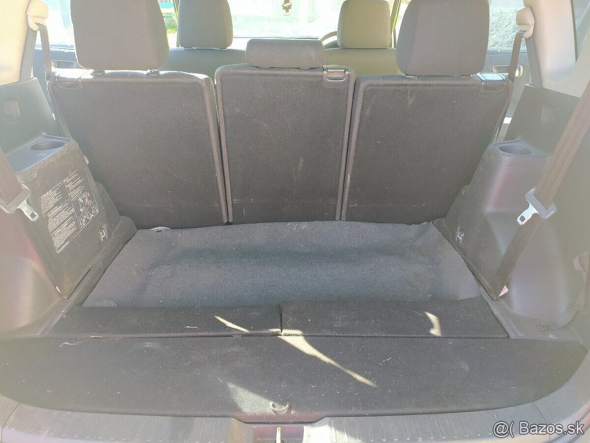 Rozpredam corolla verso benzin 1.8 (2005) - 8