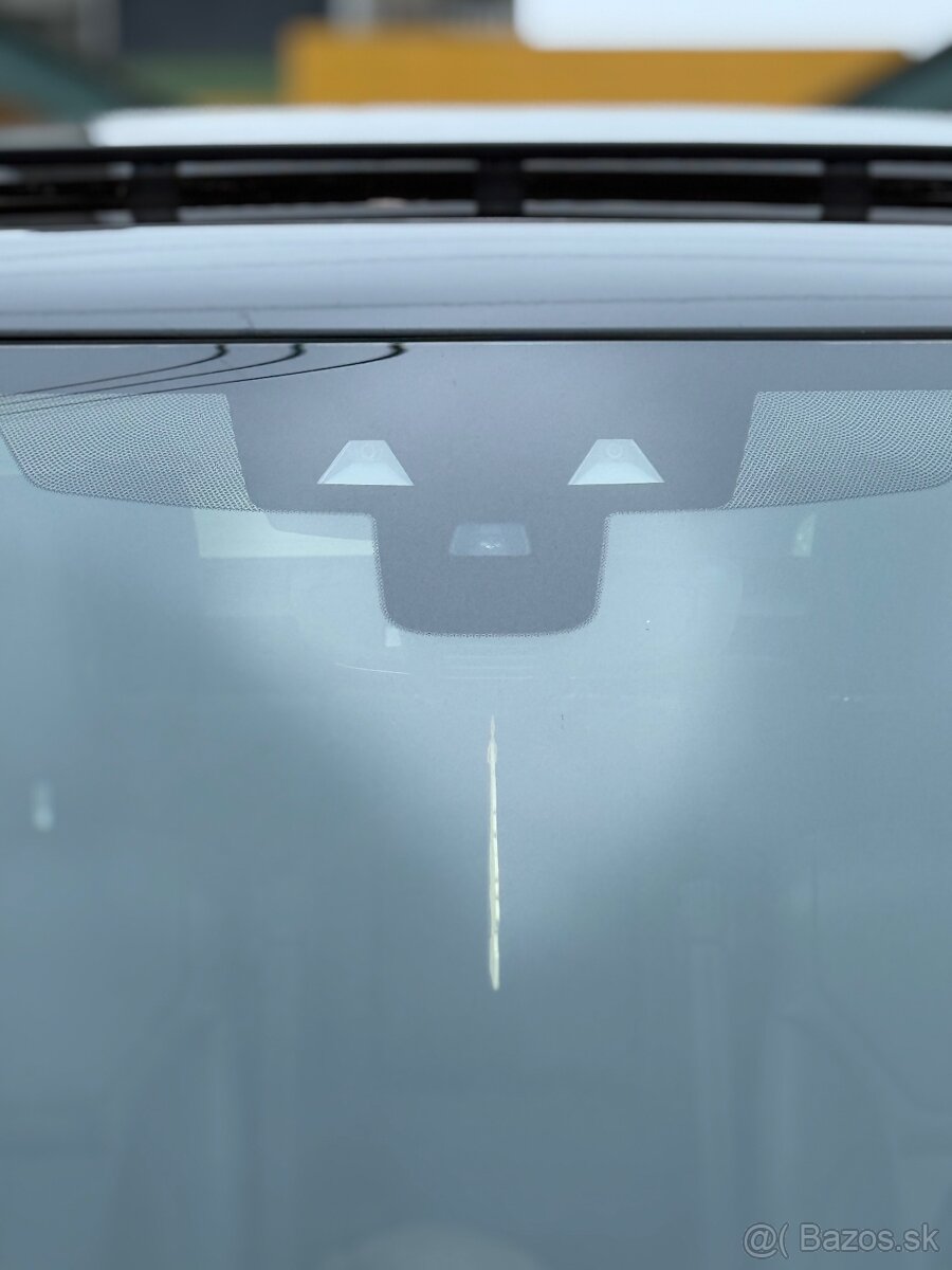 Land Rover Discovery 5 2.0 TD Sd4 HSE Luxury - 8