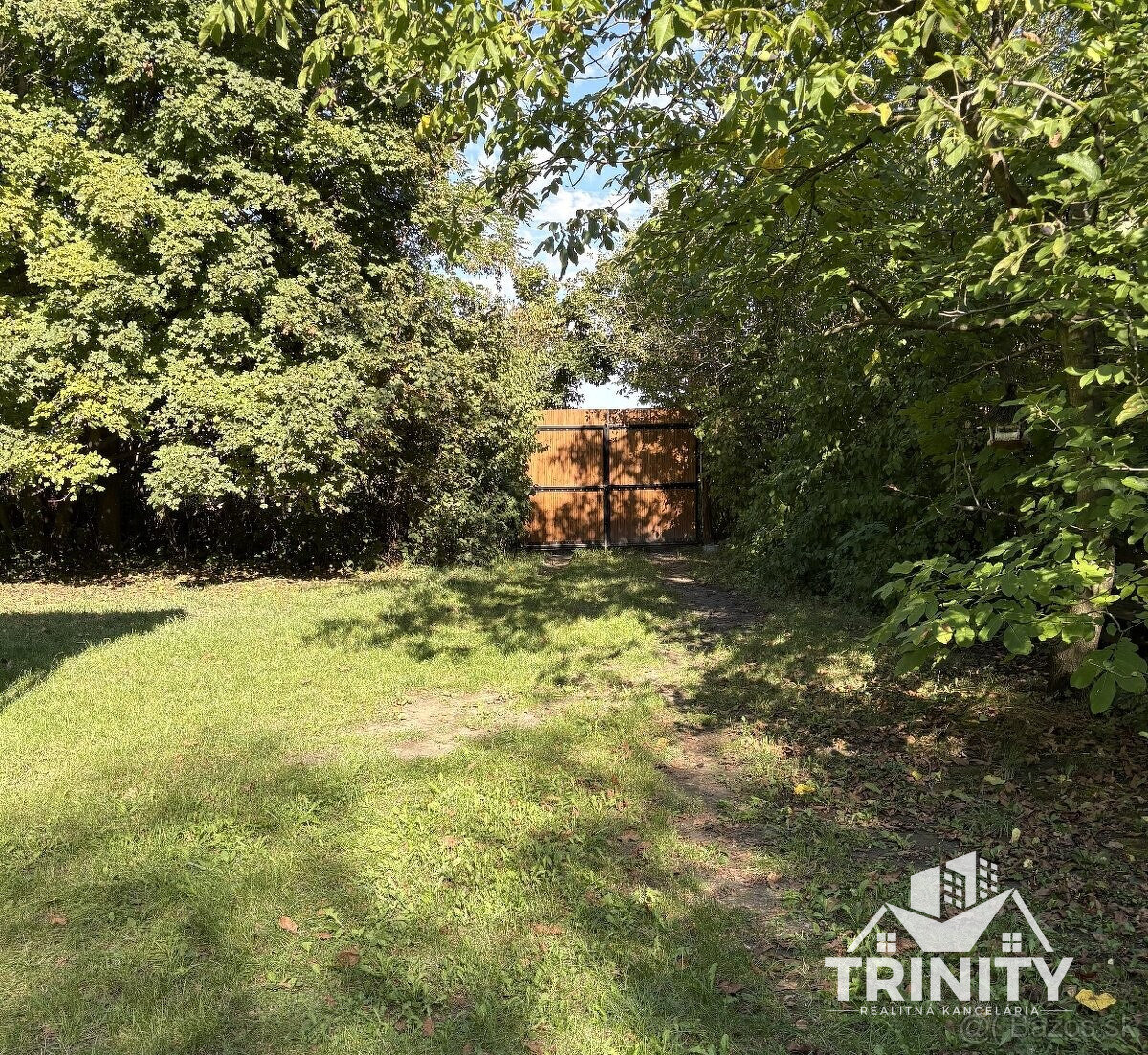 Na predaj pozemky s chatkou medzi mestom Šurany a Palárikovo - 8