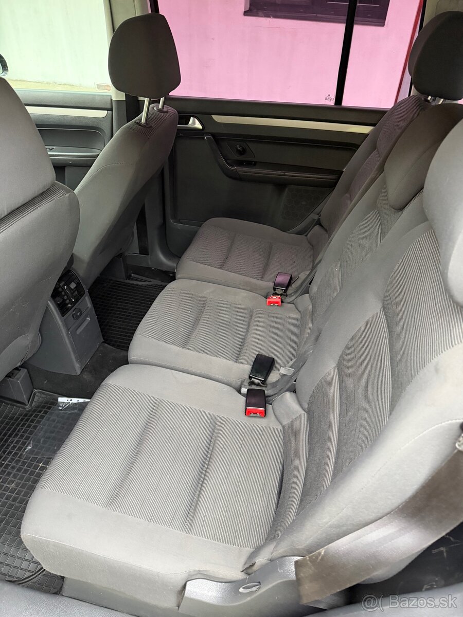 Volkswagen Touran 1.9 - 8