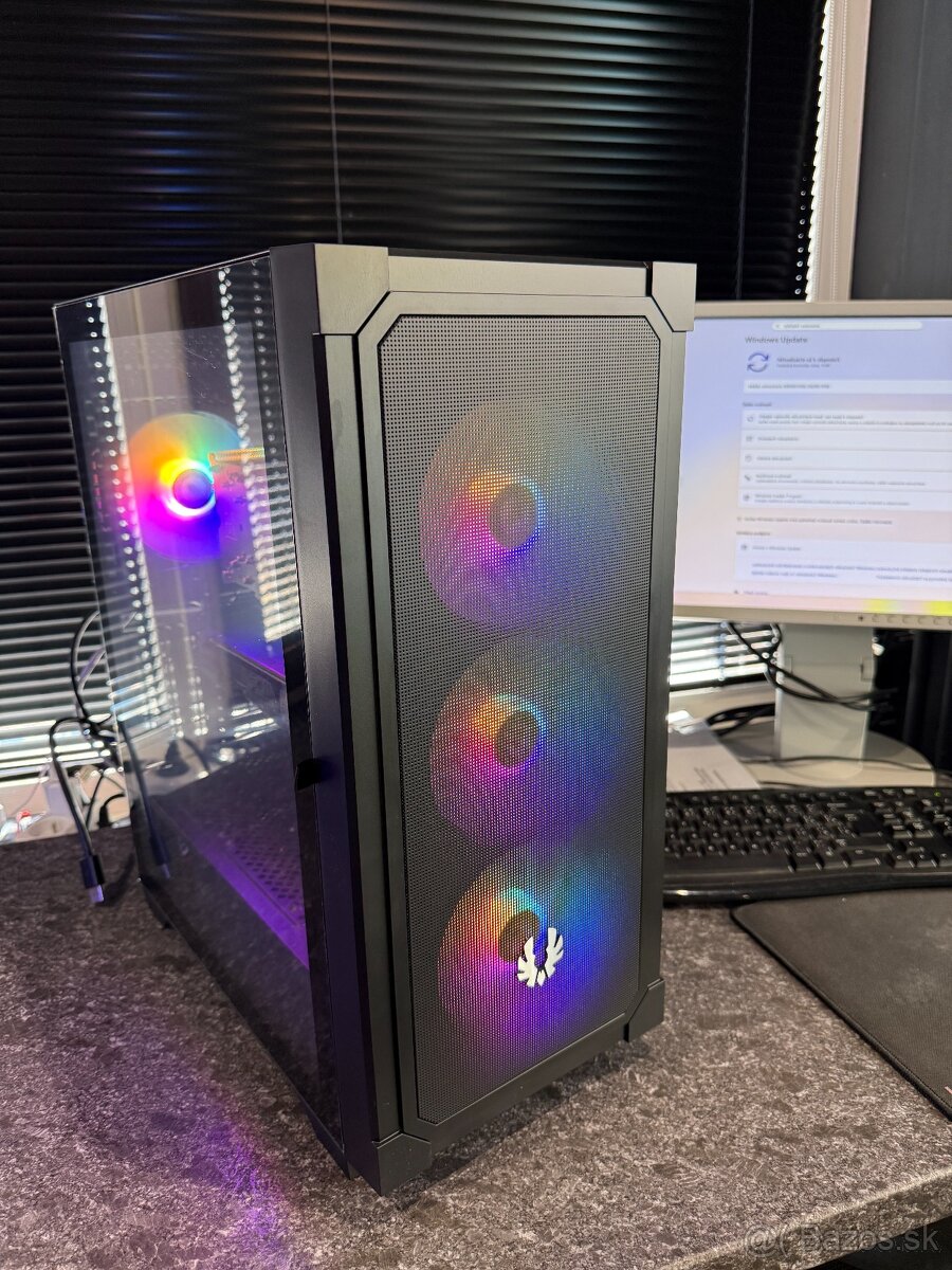 Herný počítač i5-9600K GTX 1070 16GB SSD + HDD RGB - 8