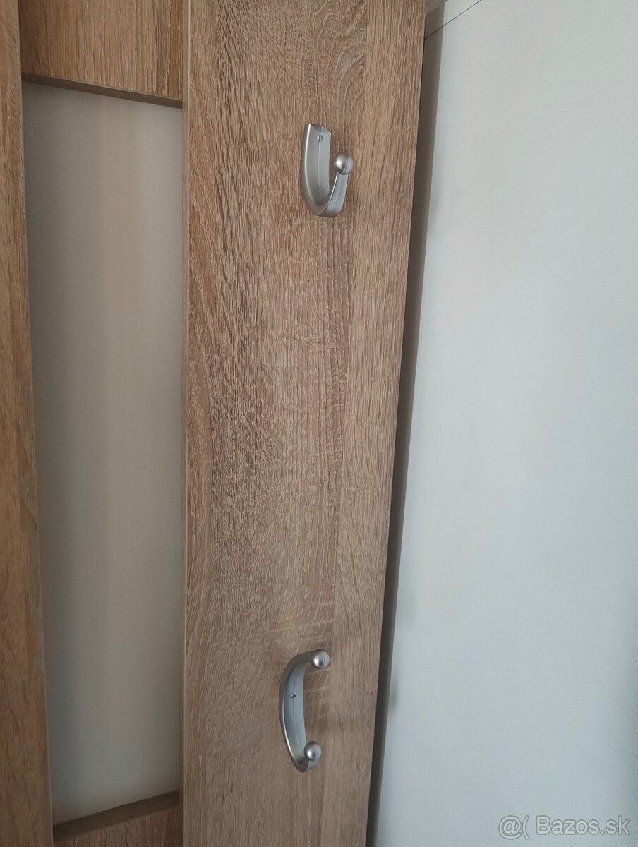 Skrinky do zadveria/chodby - 8