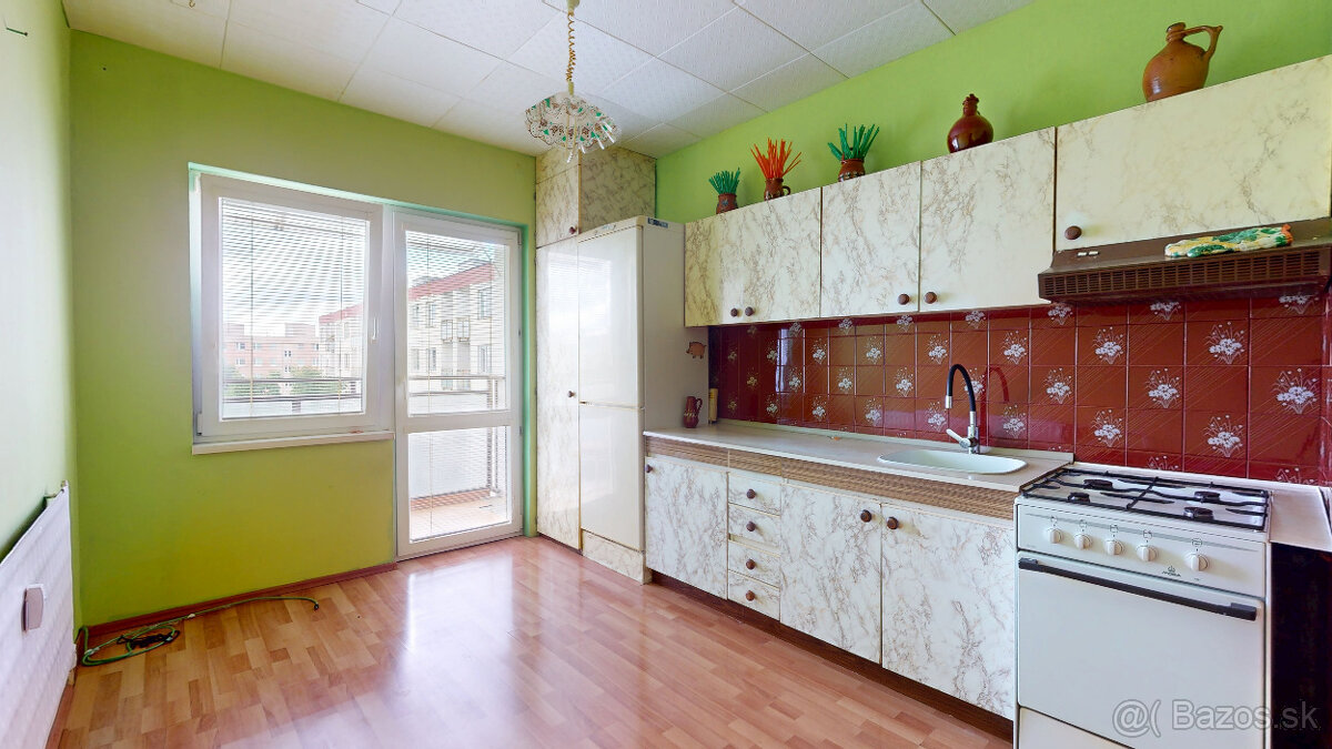 4 - IZBOVÝ BYT S LOGGIOU 3D PREHLIADKA - 8